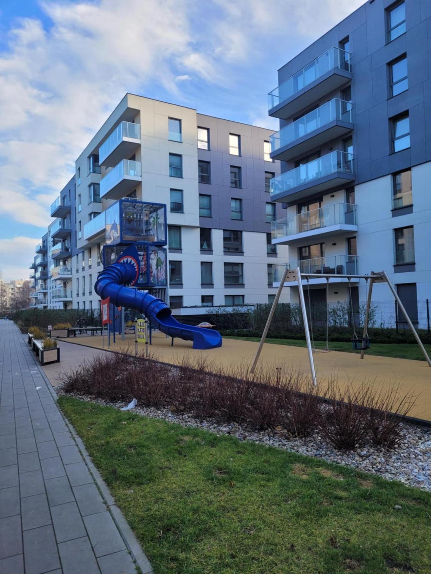Apartment Letnica Blisko Plazy Z Garazem I Klimatyzacja *